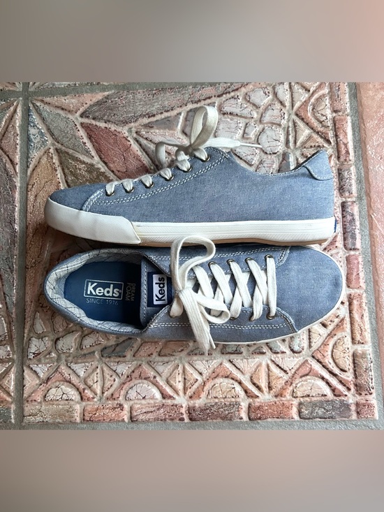 Keds Shoes - Keds sneakers size 8